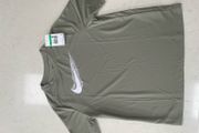 Kids Nike green t-shirt