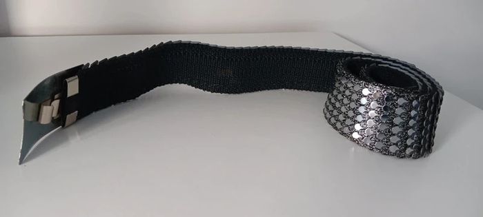 Silver Belt with Rose Buckle Clip