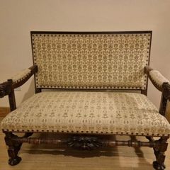 Antique Seat