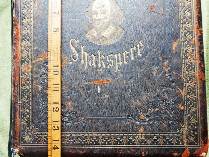 Antique (big and heavy) Imperial Shakespeare 1800s, Charles Knight, ,Volume 1