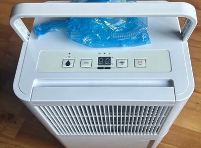 Dehumidifier 5-10 L per day.