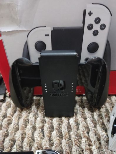 Nintendo Switch Oled + Animal Crossing