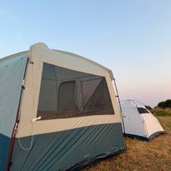 Camping tent