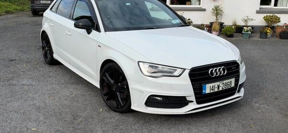 2014 Audi A3 S-line Black edition