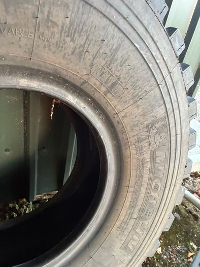 Tyres 1400 R 20 Tyres