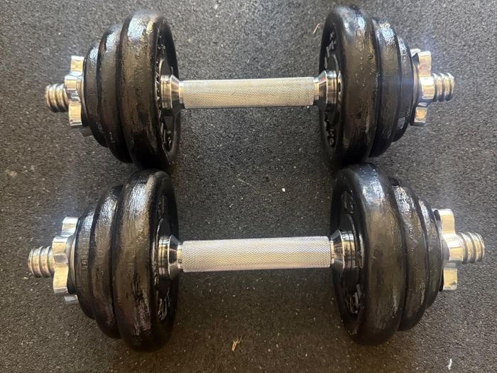 2 x 10KG Adjustable Dumbbells