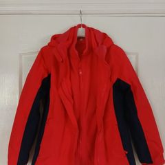 Mountain Warehouse 2 in 1 jacket 11 to 12