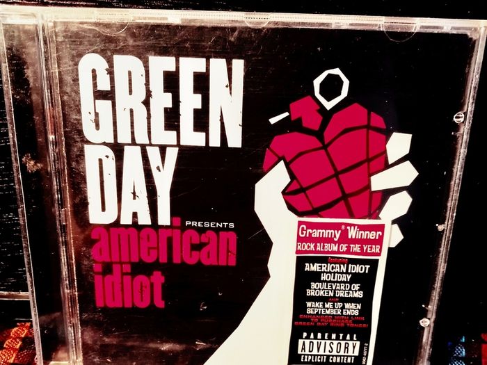2004. Green Day. American Idiot. CD.