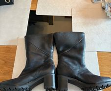 Ugg Jessica leather boots 42eu 9.5uk New