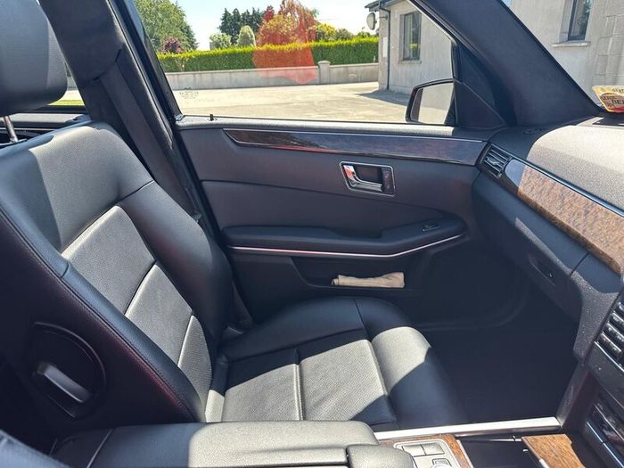 Mercedes Benz Duffy 5dr Hearse