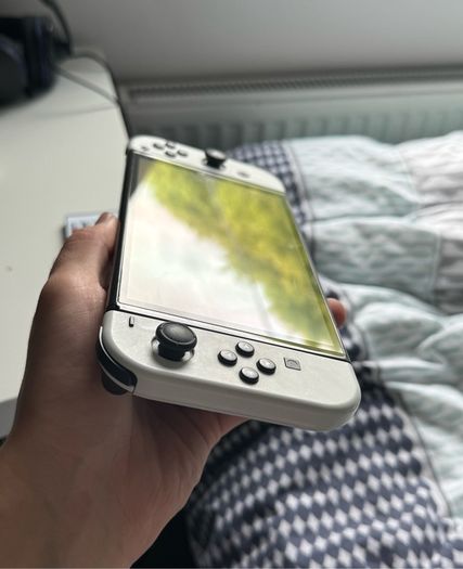 Nintedo Switch Oled - White