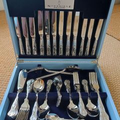 Newbridge 84 piece set