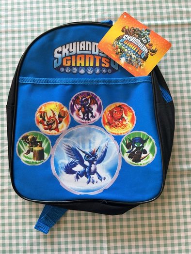 Brand New With Tags Skylanders Giants Backpack