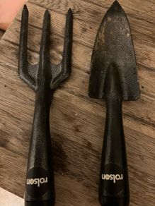 Steel trowel and rake