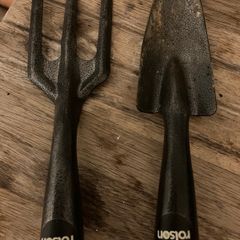 Steel trowel and rake