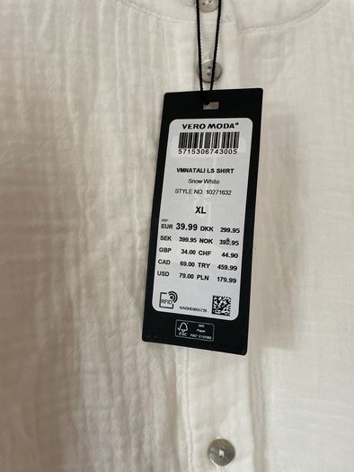 Vero Moda white long sleep top size 18 - new