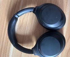 Sony Wh-1000xm4
