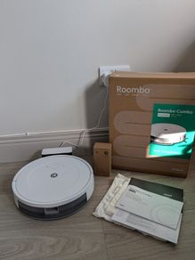 iRobot Roomba Combo Essential with mop