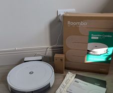 iRobot Roomba Combo Essential with mop