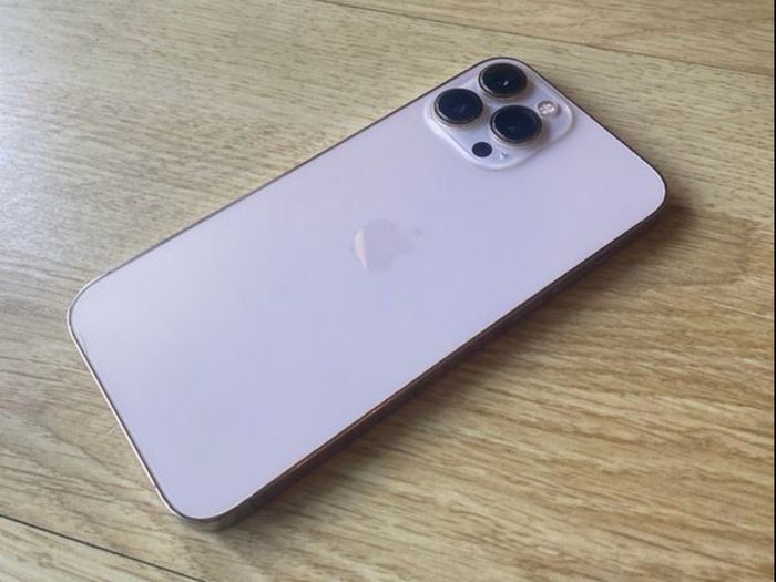 iPhone 13 Pro Max Gold 128GB Unlocked with New Battery