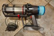 Dyson V11 sv14 man unit and charger