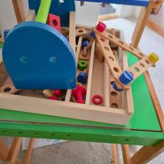 Kids work bench