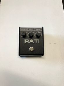 Proco RAT distortion pedal