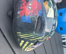 bike  helmet - kids small 52-54cm