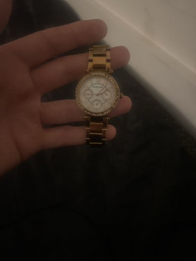 MK womens