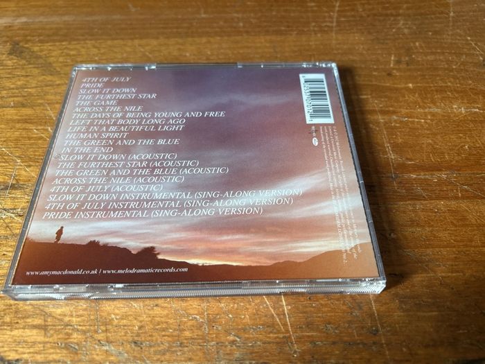 Amy Macdonald - Life In A Beautiful Light