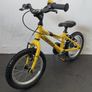 Pedal and stabiliser bike Image 4