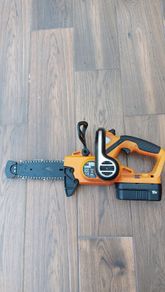 Black & Decker Chainsaw