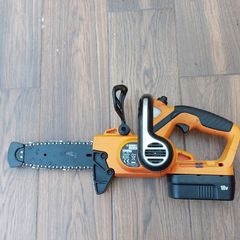 Black & Decker Chainsaw