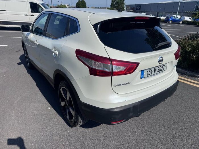 2015 Nissan Qashqai 1.5 DCi N-Tec 360