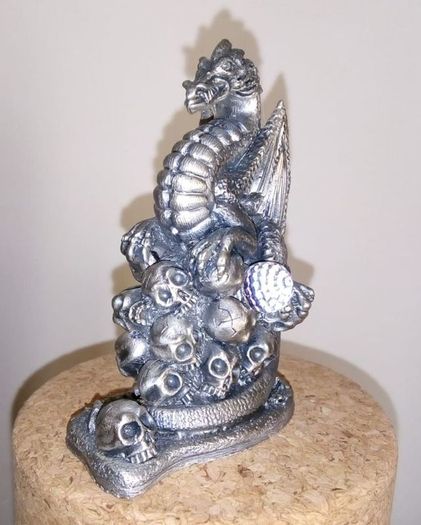 Metal Figure With Crystal - The Dragon Of The Sculls - No Box