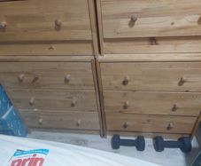chest of drawers