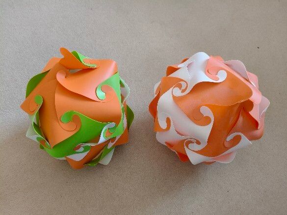 Puzzle lamp shade