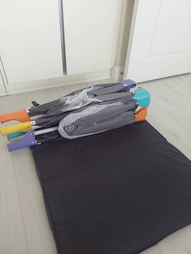 travel cot