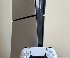 Sony PlayStation 5 Slim Digital Edition 1TB - Excellent Condition