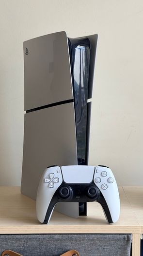 Sony PlayStation 5 Slim Digital Edition 1TB - Excellent Condition
