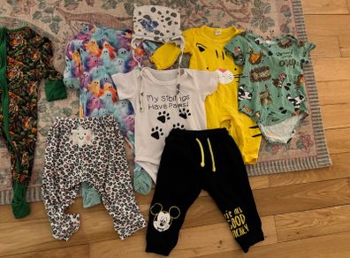 Baby clothes 6 months+