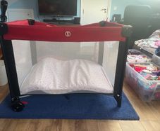 Travel Cot with mattress