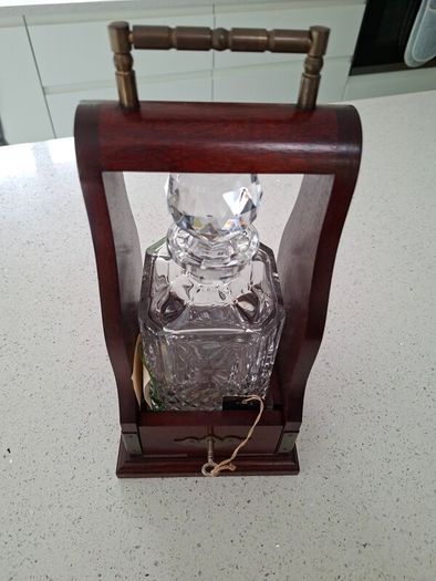 Connolly of Waterford Tantalus with cut-crystal spirit decanter