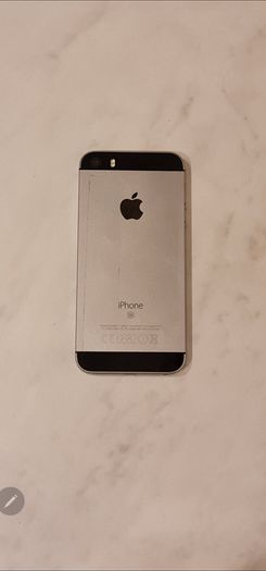 iPhone SE (2016)