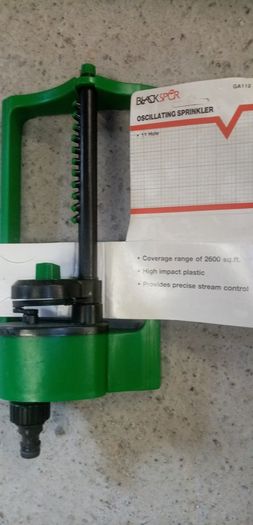 lawn sprinkler