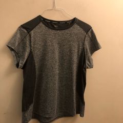 Grey sports top (size 20)