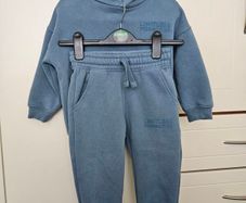 F&F two-piece hoodie and jogger set 2-3Y