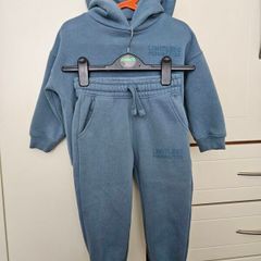 F&F two-piece hoodie and jogger set 2-3Y