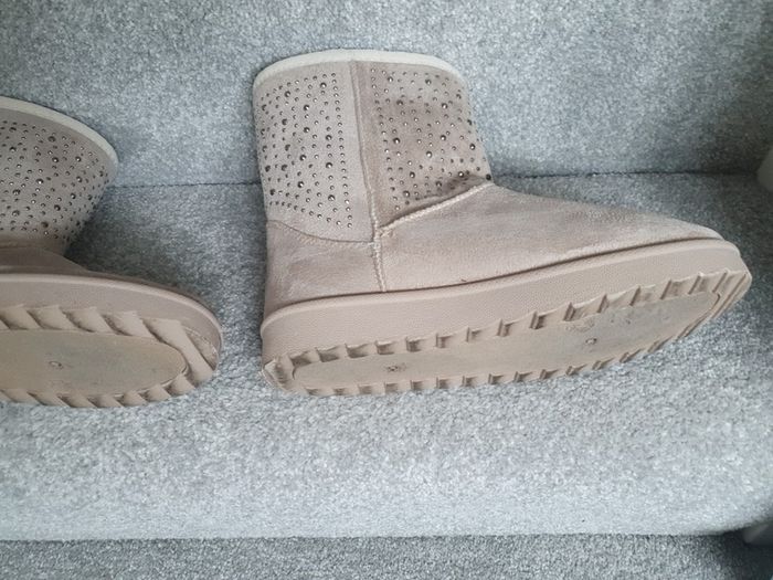 Boots Reduced Buy Now For Autumn .big Clearout, Make An Offer