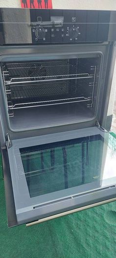 electric oven